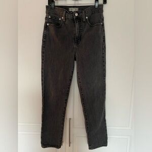 Madewell The Perfect Vintage Jean; High-Rise Black lunar wash Straight Jeans; 26